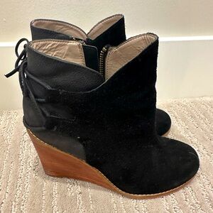 Hinge Black Booties 6.5